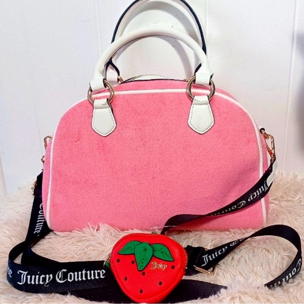 SOLD 🍓 GIFT AWAY 🍓 LIMITED EDITION Juicy Couture Strawberry Satchel & Coin - Picture 5 of 8